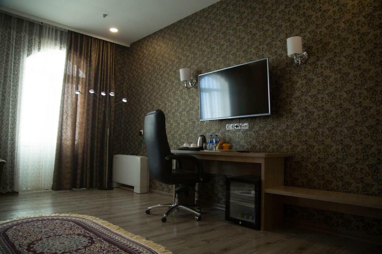 Hotel Uzbekistan Ούρτζεντς Εξωτερικό φωτογραφία